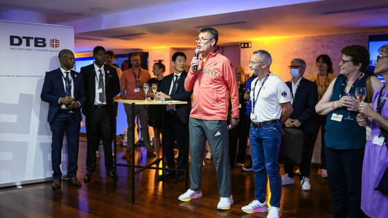 Empfang im Deutschen Haus, Weikert und Hölzl (M.) | Foto: DTB/ Tom Weller 