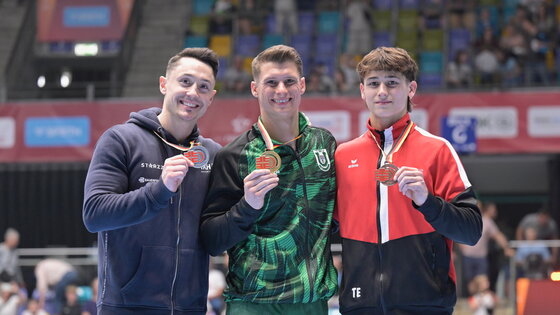 Andreas Toba, Lukas Dauser und Timo Eder | Foto: Minkusimages